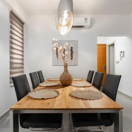 Apartment Rotonda Novigrad (Istria)