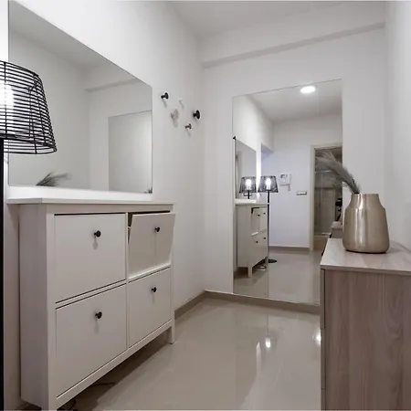 Apartment Rotonda *